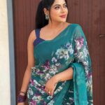 Reshma Pasupuleti Instagram – Focus on improving yourself, not proving yourself #selfcare #lovelige  thank you @dharaniofficialpage @jewelhub_chennai for the saree & jewelry awesome styling 🫰