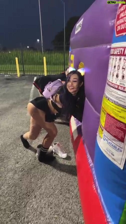 Reya Sunshine Instagram - THIS IS A REAL JOB!! 🍭 @hustlerstl Washington Park, Illinois