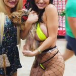 Reya Sunshine Instagram - IT’S AN @exxxotica WEEKEND! 💃🏻 Dulles Expo Center