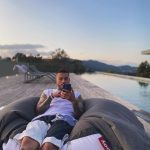 Reykon Instagram – Y como no gozar, si es una tras otra!! 

Huelo a nuevo.
En 3ra publi parezco una mamá cuando no le hacen caso 🤣🤣