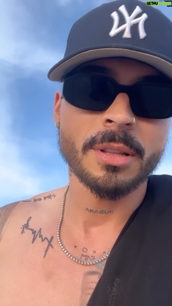 Reykon - 14.4K Likes - Acá el primero de los 12 rafagazos!! Pendientes #Rulay ay ay Dios te bendiga a ti y a tu mai!! #1212