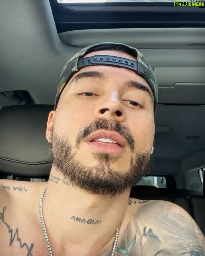 Reykon - 139.9K Likes - Cuando se comienzan a dar las cosas se siente un fresquito bacano, se sabe q NO es fácil pero tambn se sabe q se puede
Bendiciones y feliz domingo!
