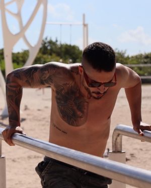 Reykon Instagram - 