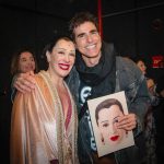 Reynaldo Gianecchini Instagram - Eu vejo tudo de @claudiaraia desde sempre. Acompanho encantado cada passo forte da sua carreira e ainda me tornei amigo de alma. Gosto e admiro e me inspiro no seu comprometimento com o trabalho,com a arte. Ela atua,produz,canta ,dança além de dar os melhores conselhos e indicar os melhores profissionais q vc vai precisar pra tudo.haha😍 Feliz de ver ela brilhar mais uma vez,num momento tão maduro e lindo de sua vida. Tô encantado com tanta beleza e talento em Tarsila. Que time reunido!!!👏👏👏 Parabéns a todos envolvidos e em especial pra protagonista que tá um deslumbre!! @jarbashomemdemello 👏👏👏 @zepossi 👏👏👏 @tarsilaabrasileira Teatro Santander
