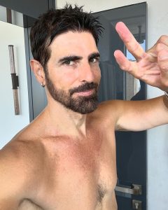 Reynaldo Gianecchini Instagram - ✌️☀️