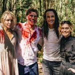 Reynaldo Gianecchini Instagram - Tbt de um dia de muito trabalho!💪🤪 Na foto 2 com nosso diretor Zé Henrique Fonseca,que podia ser o 4° vilão galã! Saudade dessa trupe! @rodrigosantoro @tainamuller @rhaisabatista #bomdiaveronica @netflixbrasil Fotos @talamontefotografia