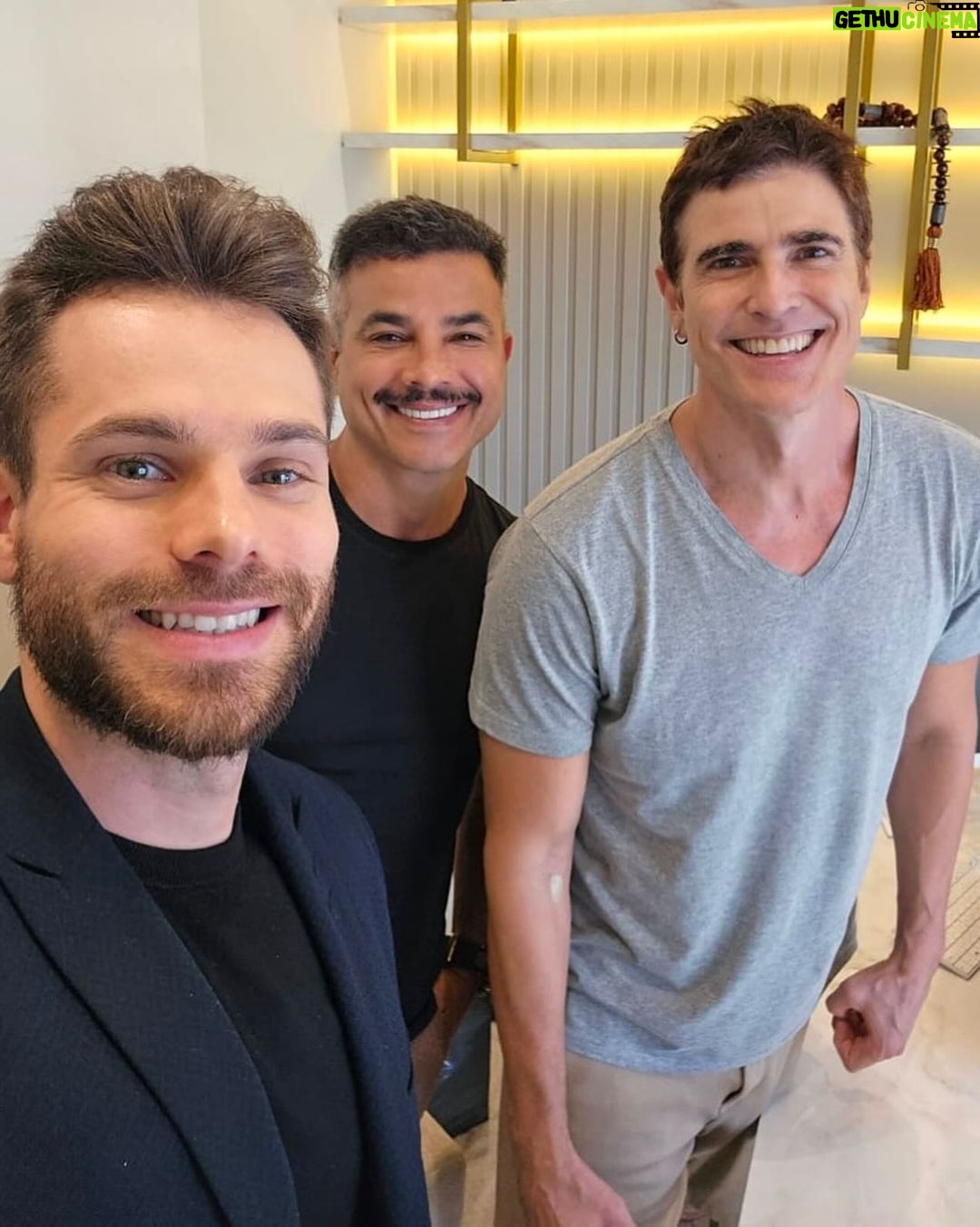Reynaldo Gianecchini Instagram - Dia de @institutorizzi pra checar e cuidar da saúde! Sempre intensifico os cuidados com a imunidade pra dar conta da maratona de trabalhos intensos! Obrigado amigo @andersondirizzi e @drgabrielfbastos .😜👊🏻