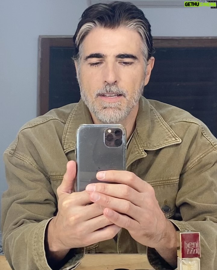 Reynaldo Gianecchini Instagram - Making of! #bomdiaveronica Maio/junho 2023 @netflixbrasil
