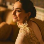 Rhea Kapoor Instagram - Shaadi Szn with my OG 🤍 @sonamkapoor Looks on looks on looks 🫶🏻 Styled with @shereenlovebug