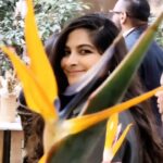Rhea Kapoor Instagram - Jewellery that looks like art? Yes please! It was an enchanting afternoon at the launch of @missjojewellery as they come together to break barriers in fashion with their introduction of modern contemporary silver jewellery. My personal favourite was the secret garden collection which was inspired by different floral motifs, each silver petal hand moulded and hand painted. 🌹✨