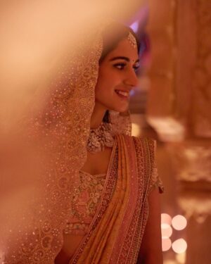 Rhea Kapoor Instagram - My spectacular @radhikamerchant in bespoke @taruntahiliani 
Styled with @shereenlovebug 

HMU @loveleen_makeupandhair @sangeetahairartist @makeoverbybhaktti @misheetasanghvi

Styleteam @snehhasuresh@styledbysujata @meghnadhall

Draped by @dolly.jain
Images @dinesh_ahuja @thehouseofpixels