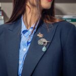 Rhea Kapoor Instagram - For @tommyhilfiger at #nyfw Some times only the classics cut it ⭐️ Earring @amrapalijewels Brooches @roopavohrafinejewellery NYC