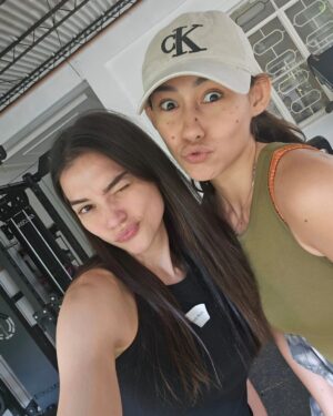 Rhian Ramos Instagram - Merry Ripped-mas and a happy Holi-dump!
Here's early December's highlight reel 🤍
1) Swole sisters 
2) TY Lord for giving us 2 chefs in the family 
3) I'm Sandy Riccio!... San Dire-diriccio...
4) Got mom a gift that'll give us gifts
5) Tom and friends
6) Queern tings only
7) Lasagna: a day in my tummy, forever in my mind
8) Got myself something nice 
9) With the cutest guy in the party
10) Good form