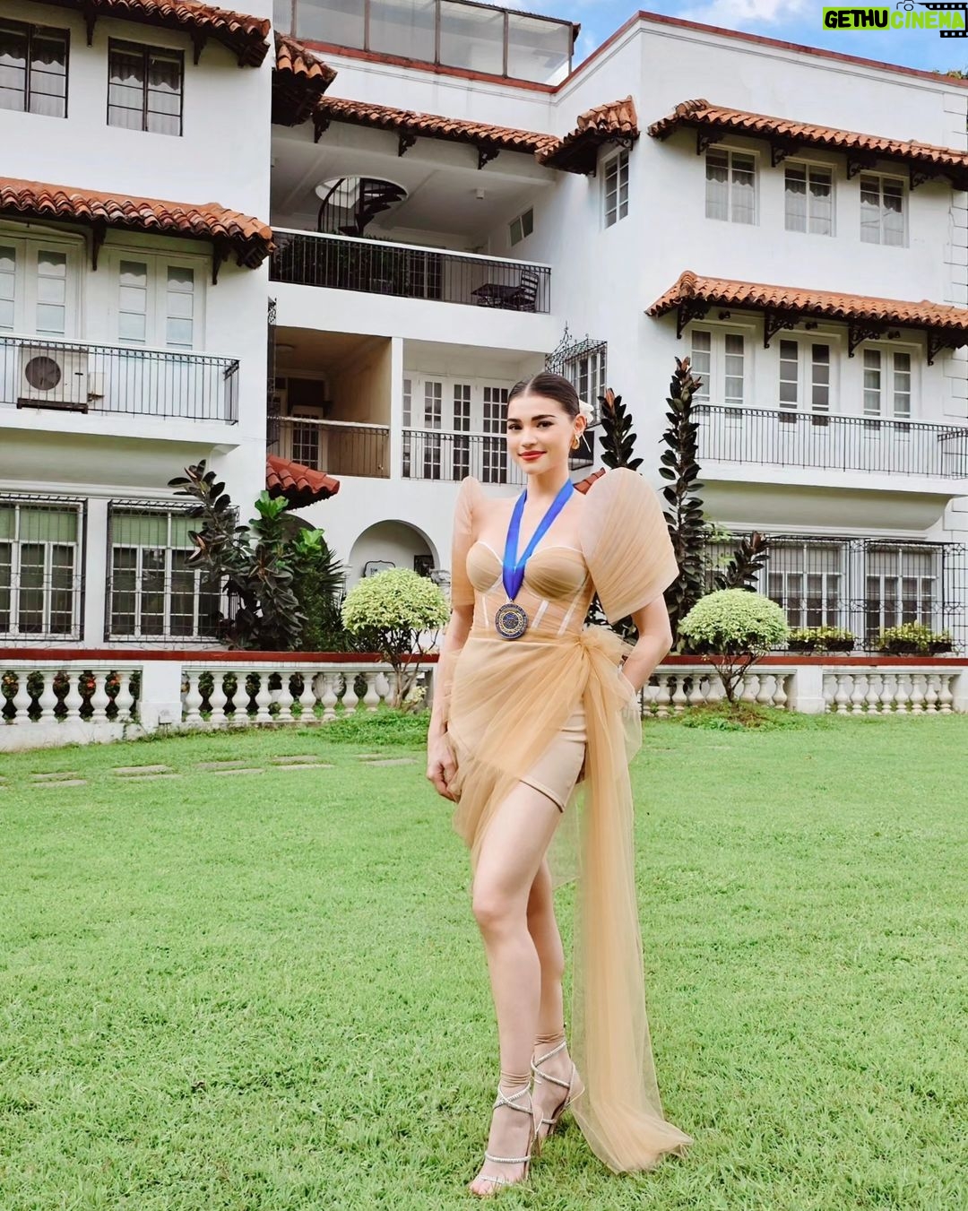 Rhian Ramos Instagram - It is with deep humility that I accept this prestigious President's Medal as an Ambassador of Peace. It is a privilege for me to be part of this collective effort towards the realisation of the United Nation's sustainable development goals. My appreciation to the leadership, officers, and to the office of the United Nations Association of the Philippines for this recognition. 🙏🏻 This is proof that we all have a role to play, even in our most humble ways, to create a world where peace prevails, where differences are celebrated and where everyone can thrive in respect and understanding. Many thanks to @michaeluycoco, @ycocarreon, @rachlibrado and @direkjpninalga for the guidance 🤍 and to @aldrin.ramos, @armandmarco, @davequiambao_ , @nellyseboy for helping me look the part 😊🫰🏻 MiraNila Heritage House & Library