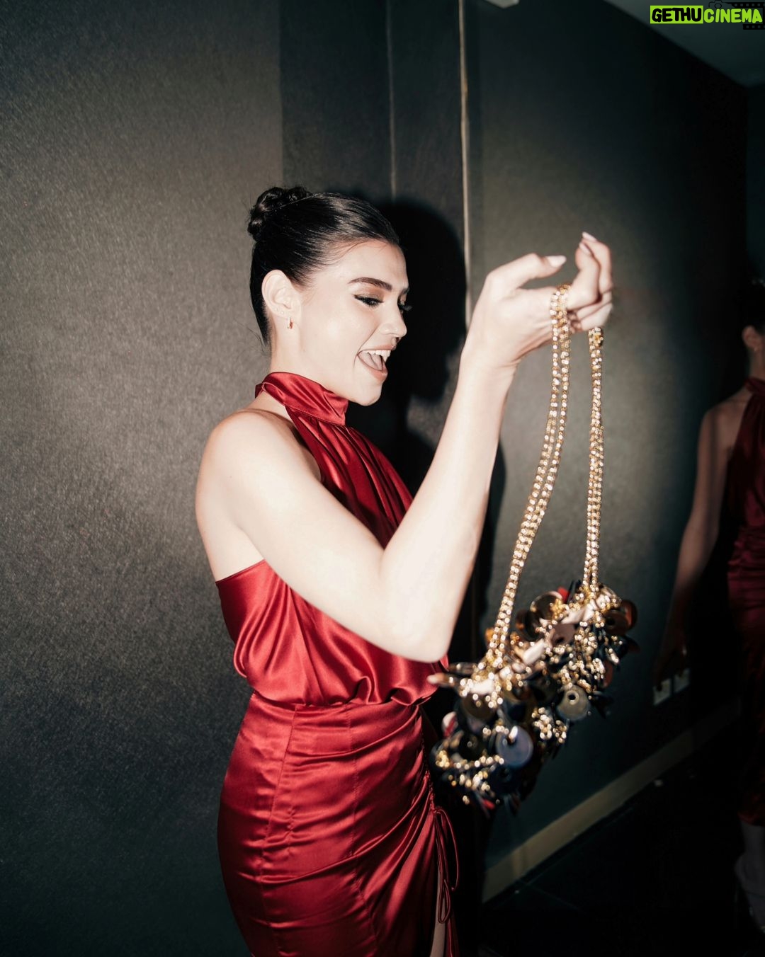 Rhian Ramos Instagram - Congratulations booboo 🤍 always here to support you 🤍 Wearing @ezethelabel and #RabanneHM Photos by @jayzeecezar
