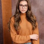 Rhian Ramos Instagram - Turning 33 tomorrow, thought I'd release those pics from the yearbook I never had 😅 Check my stories for the shots where AI had me confused with someone else 😁