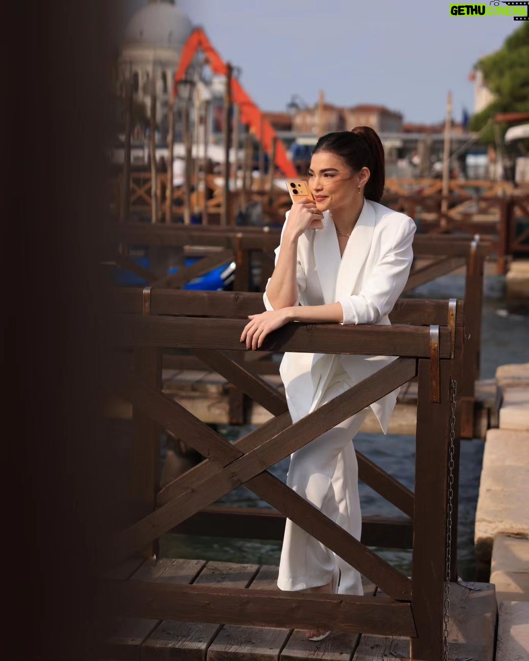 Rhian Ramos Instagram - How many coffees a day is "normal" when exploring Italy? #InfinixZERO30Series