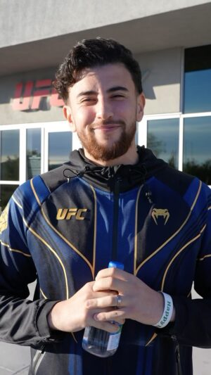 Riadh Belaïche Instagram - Riadh est présent à l’#UFCVegas85 pour donner de la force à Nassourdine Imavov 🇫🇷 !