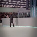 Riadh Belaïche Instagram - Steve Jobs c’est moi ? 👀 Milan fashion week 🇮🇹🍝 collaboration commerciale. @boss #BeYourOwnBOSS #BOSSMilanShow #BOSSBottled Milano, Italy