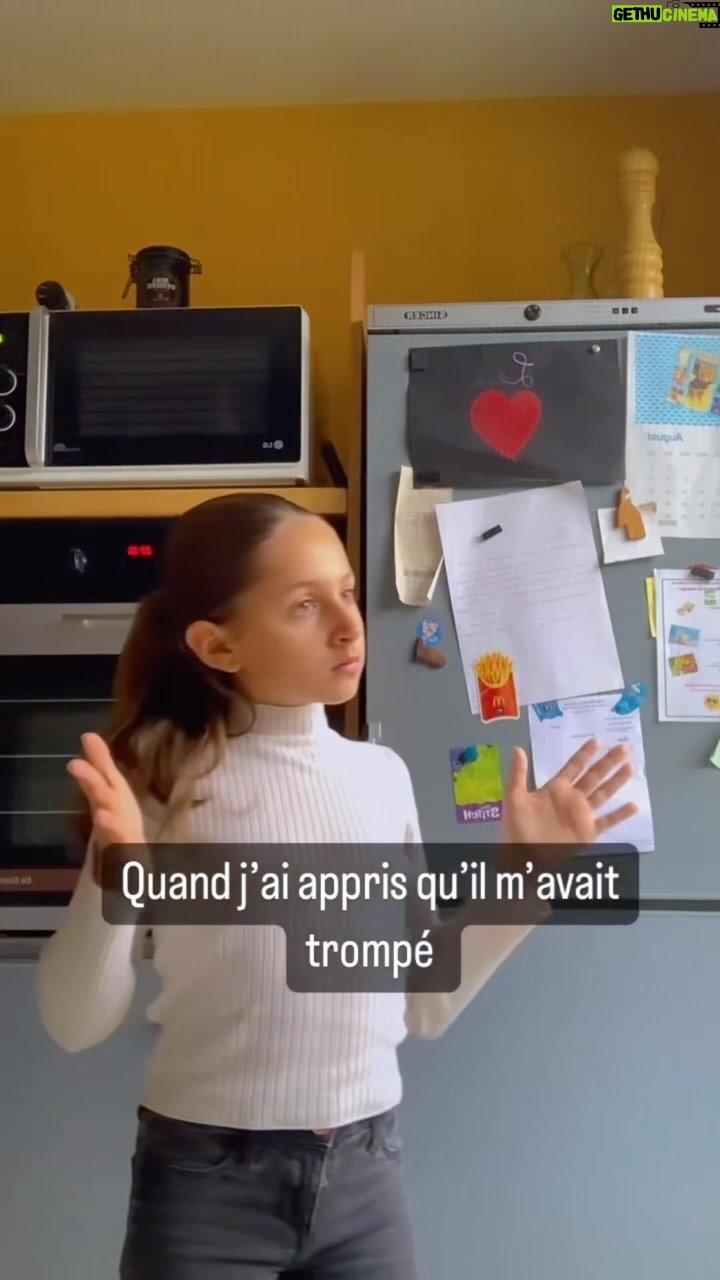 Riadh Belaïche Instagram - C’est quoi ça ??? 🧐