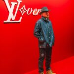 Riadh Belaïche Instagram - 1-Welcome to the Far-West 🤠🌵 2-Je pense que j’étais dans le thème 😂 3-Migos c’est mon rappeur préféré 🎤 4-J’aime trop les sacs 😍 5-Temaaaa la paire ✨ merci @louisvuitton @pharrell 📸 @visualisation_ @dsawyou Paris, France