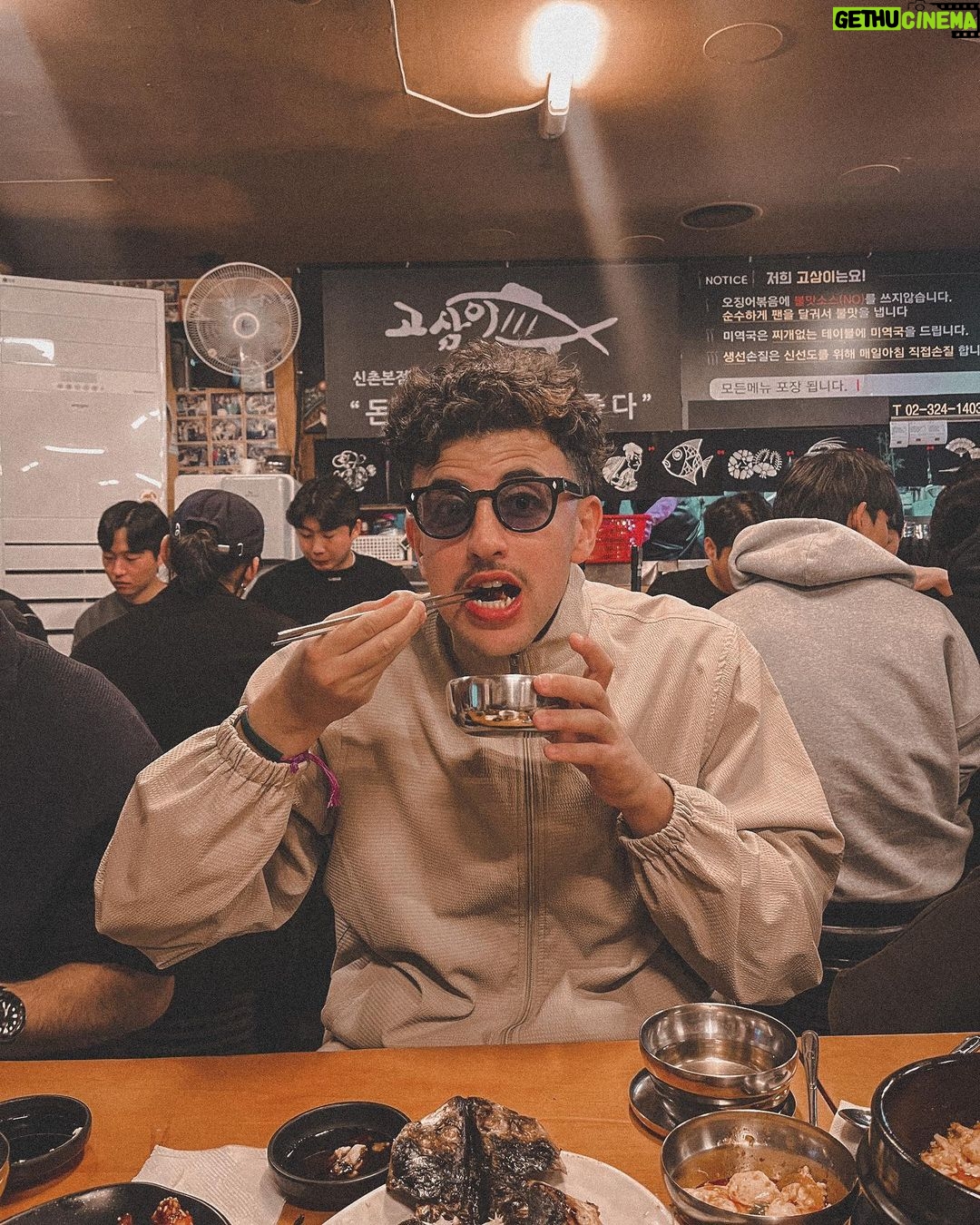 Riadh Belaïche Instagram - 서울 스타일 🦈 Seoul, Korea