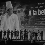 Riadh Belaïche Instagram - Je suis très fier de me tenir devant vous pour défendre ce film, tiré d’une histoire vraie qui retrace la vie de Yazid. Si vous m’aviez dit il y a quelques années, quand je m’amusais à faire des petites vidéos dans ma chambre que je serai un jour devant presque 3000 personnes pour présenter un film en tant qu’acteur principal je n’y aurai pas cru. Mais c’était écrit ainsi … Je voudrais remercier pour commencer Sébastien, Laurence et @bacfilms pour leur confiance. J’espère avoir été à la hauteur de vos espérances en tant qu’acteur. Je voudrais ensuite, remercier ma famille qui m’a toujours soutenu, en particulier mes parents. Ils m’ont donné ce qu’il y a de plus précieux au monde, une éducation et des valeurs, vous méritez tout l’or du monde. Je remercie @galodiallo qui me supporte h24, qui m’épaule et me fait grandir depuis mes débuts. Merci aussi à @equipe_smile ma 2ème famille. Pour finir, j’aimerai vous remercier, ma communauté car sans vous je n’aurais jamais trouvé la force et le courage de vivre tout ça. Voilà, j’espère que vous apprécierez autant le Riadh acteur que le JUST RIADH qui faisait des vidéos dans sa chambre. Je vous aime tous. ❤️✨ 📸 @iyadbgx Grand Rex