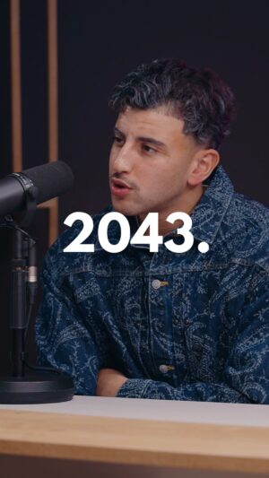 Riadh Belaïche Instagram - En 2043 ça sera déjà bien trop tard, 2023 c’est maintenant que ça se joue. Évitons le piège de la division et faisons front contre la banalisation des extremes ✊🏻✊🏼✊🏽✊🏾✊🏿