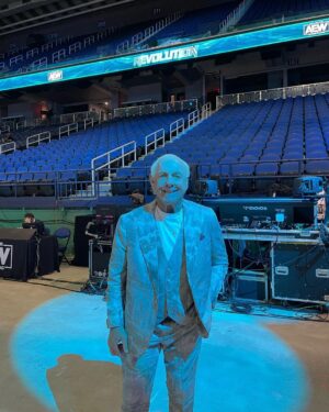 Ric Flair Instagram - Back In The Building! WOOOOO! 
#AEWRevolution @aew @gbocoliseum