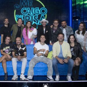 Ricardo Margaleff Instagram - Somos disfuncionales y felices 

Gracias por esta 9a temporada por las risas, experiencias, pastelazos, liberación de saliva y todo lo demás 

Gracias por reír con nosotros y de nosotros 

Gracias por el apoyo y la compañía. 

#mecaigoderisa #queremos10t  #mcdr #familiadisfuncional #Yosoydisfuncional #margaleff #ricardomargaleff