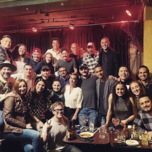 Ricardo Margaleff Instagram - Hoy terminamos grabaciones de esta 9a Temporada de #mecaigoderisa 

Sin duda los mismos nervios y emoción del primer programa 

Gracias FAMILIA porque por y para ustedes hay una constante busqueda de mejorar 

Gracias por el apoyo, el cariño y por siempre acompañarme en mis locuras 

#ricardomargaleff #Margaleff #actor #humorista #conductor #Mcdr
