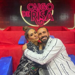 Ricardo Margaleff Instagram - Entre apapachos y sonrisas es el común denominador de estar con esta hermosura.

#mcdr #actor #conductor