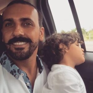 Ricardo Margaleff Instagram - Un amor infinito e incansable 

#Margaleff #Mati #tbt #felicidad