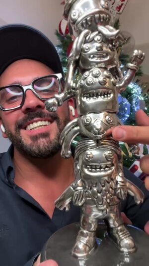 Ricardo Margaleff Instagram - Live con BUNCH… perdón con su servilleta… GRACIAS POR TANTO CARIÑO en @quieneslamascara
