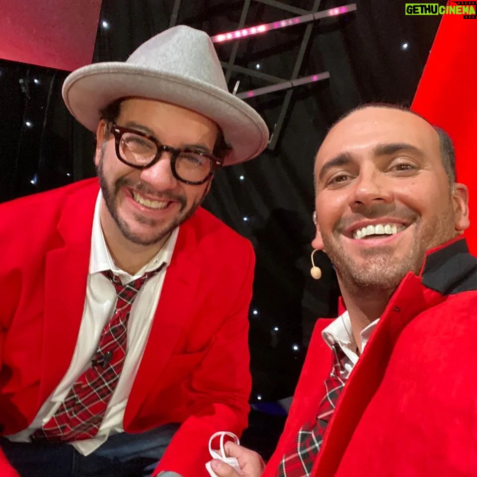 Ricardo Margaleff Instagram - Hermano del alma, que ti sonrisa siga iluminando a todos los que tenemos el honor de reír contigo. Sigue disfrutando, gozando y chi..como no con mucho gusto! Te quiero #felizcumpleaños @faisirrito