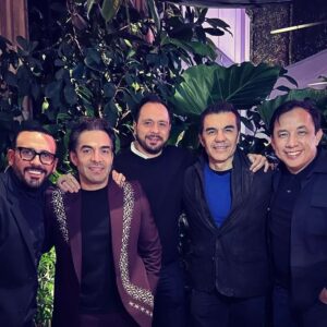 Ricardo Margaleff Instagram - Cada familia es única y especial en su forma imperfectamente perfecta de ser 

#Familia #Amigos #SoldOutMgt  #SoldOutFamilia #Omar #Adrian #gonzo #Sultán