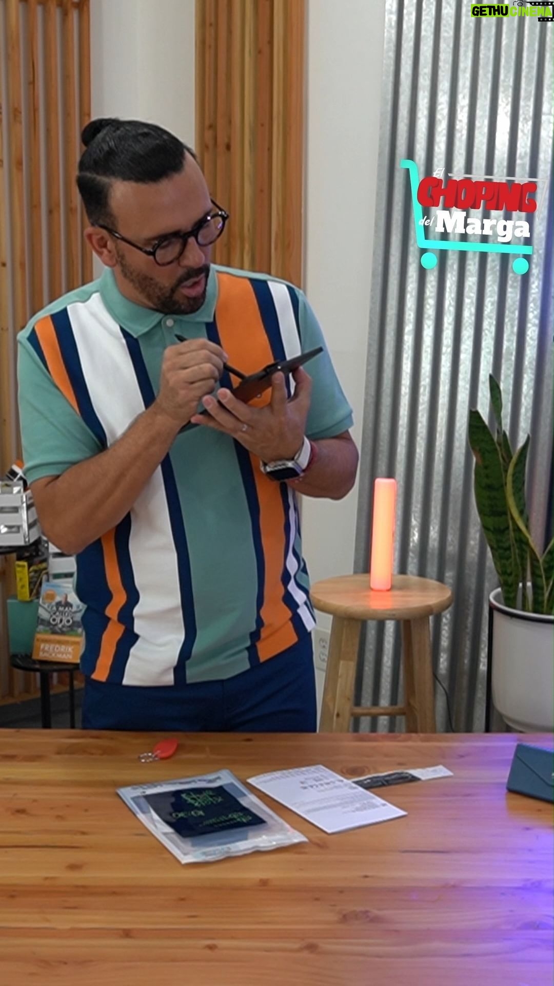 Ricardo Margaleff Instagram - SIN PRETEXTOS.... Viejaaaaa pero si te deje un recadito en la servilleta..... NO MÁS! ¡La herramienta perfecta para tu creatividad! La pizarra LCD es tu compañera ideal para dejar mensajes, notas, y recordatorios. ¡Da rienda suelta a tu imaginación y mantén todo bajo control de manera fácil y divertida! #RicardoMargaleff #elchopingdelmarga #compulshopper
