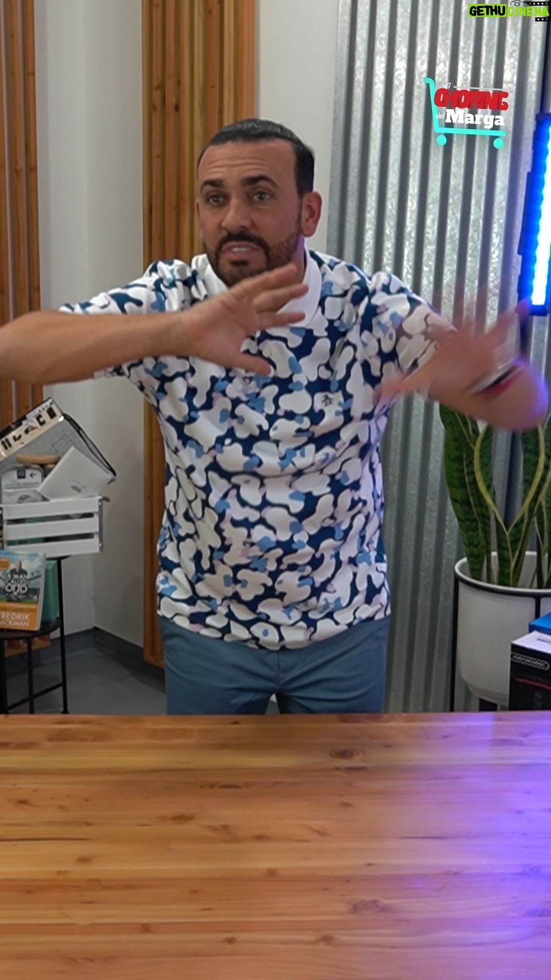 Ricardo Margaleff Instagram - El CHOPING DEL MARGA | ¡Primer episodio ya disponible en mi pagina de Youtube! https://youtube.com/@ricardomargaleff?si=l56kwSwUTZ4tIDzg #ElChopingDelMarga #Margaleff #compulshoppers #shopping
