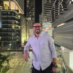 Ricardo Margaleff Instagram - Dicen por ahi ... que por la noche todas las sonrisas son estrellas. Tu que opinas? #Ricardomargaleff #Margaleff Miami - Brickell