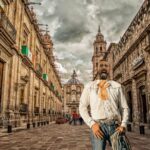 Ricardo Margaleff Instagram – Los envidiosos dirán “ayyy es photoshop” yo solo dire… VIVA MEXICO 
y AYYYY TAMALE !!!! 🤣🤣🤣

#Humor #Humorista #Actor #Margaleff #RicardoMargaleff #15septiembre #VivaMexico