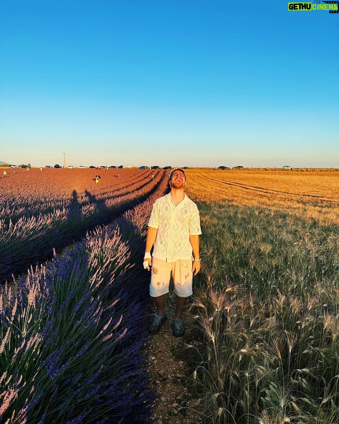 Riccardo Dose Instagram - Chi sono? Voglio solo risposte sbagliate. Saint-Tropez