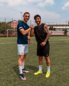 Riccardo Dose Instagram - ABBIAMO INCONTRATO IL GIOCATORE PIÙ FORTE DEL MONDO! @crspera_7 Mi aiutate a capire a chi assomiglia? 🤔