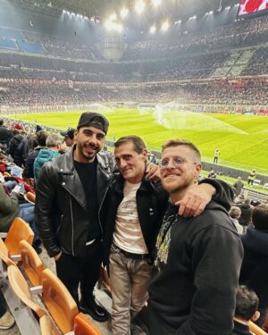 Riccardo Dose Instagram - Altro piccolo traguardo raggiunto: portare il nostro Michele allo stadio a vedere la Fiorentina! 

Non vi dico nemmeno quanto fosse emozionato ❤️ 

@danieldaddetta