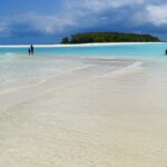 Riccardo Dose Instagram - IO NON HO NEMMENO UNA CASA DI MIA PROPRIETÀ, BILL GATES INVECE È IL PROPRIETARIO DI QUEST’ISOLA. MI SENTO TROPPO POVERO. Mnemba Island