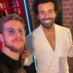 Riccardo Dose Instagram - NON CI CREDO SIAMO LE PERSONE PIÙ FORTUNATE DEL MONDO ABBIAMO TROVATO TUTTE QUESTE CELEBRITÀ NELLO STESSO GIORNO QUI A LONDRA. @danieldaddetta AHAHAHAHAHA