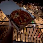 Riccardo Dose Instagram - HO SPESO 633 € PER UNA PIZZA A CAPRI 🍕 Tagga nei commenti una persona che porteresti in questo posto (a spese sue) Capri, Italy