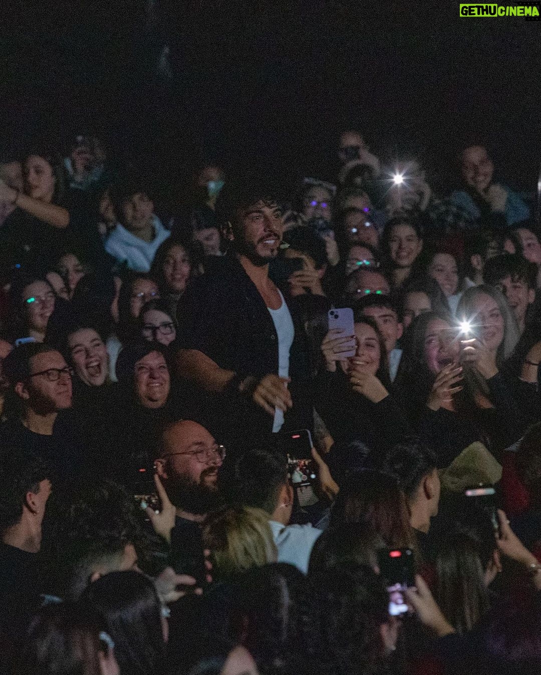 Riccardo Dose Instagram - 1/40 MONTECATINI GRAZIE 🤍 Poche volte ci è capitato di provare emozioni forti come quelle di ieri🫶🏻 Ci vediamo in tutta Italia! Teatro Verdi Montecatini Terme