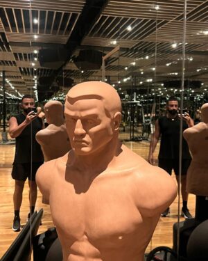 Riccardo Tisci Instagram - Things that make me happy🤍