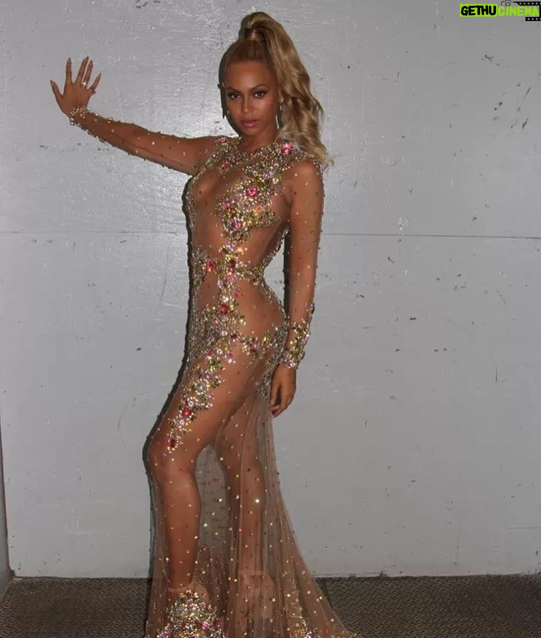 Riccardo Tisci Instagram - HB queen B @beyonce