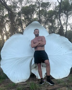 Riccardo Tisci Instagram - Edge of flowers
